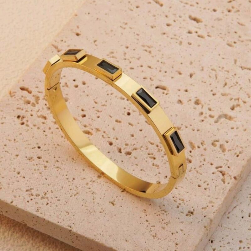 Black stone bangle